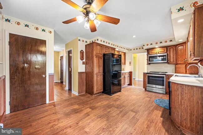 Foto del edificio - 1236 Ellis Cir