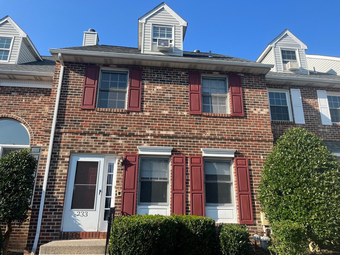 233 Militia Ct, Collegeville, PA 19426 House Rental in Collegeville