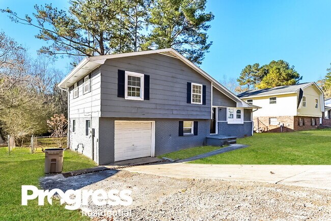 Building Photo - 9184 Homewood Dr