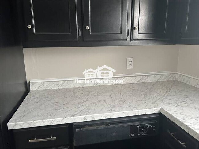 Foto del edificio - Find yourself at home in the charming 3-bedroom 2-bath ranch style home