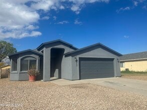 Building Photo - 2133 E Vera Cruz Vista