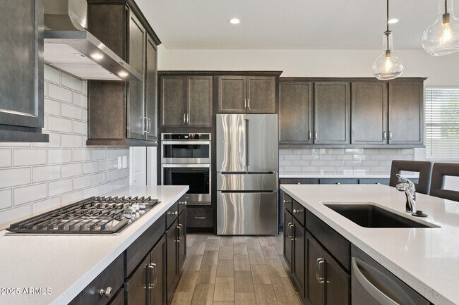 Foto del edificio - 11249 N Blakely St