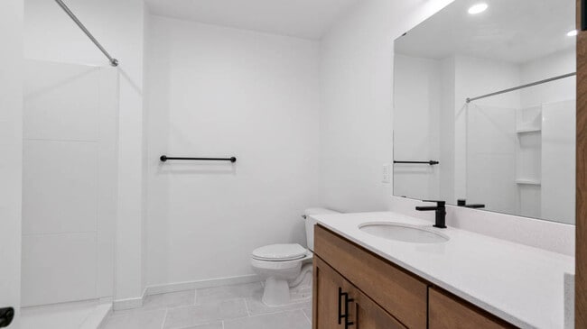 2 Bedroom Model B8 Bathroom - Andante