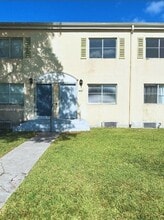 Building Photo - 8457 NW 4th Ct