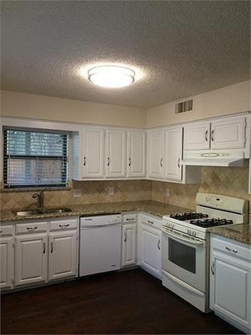 Foto del edificio - 5040 Thunder Rd