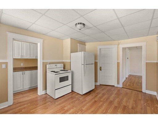 Building Photo - 29 Smith St