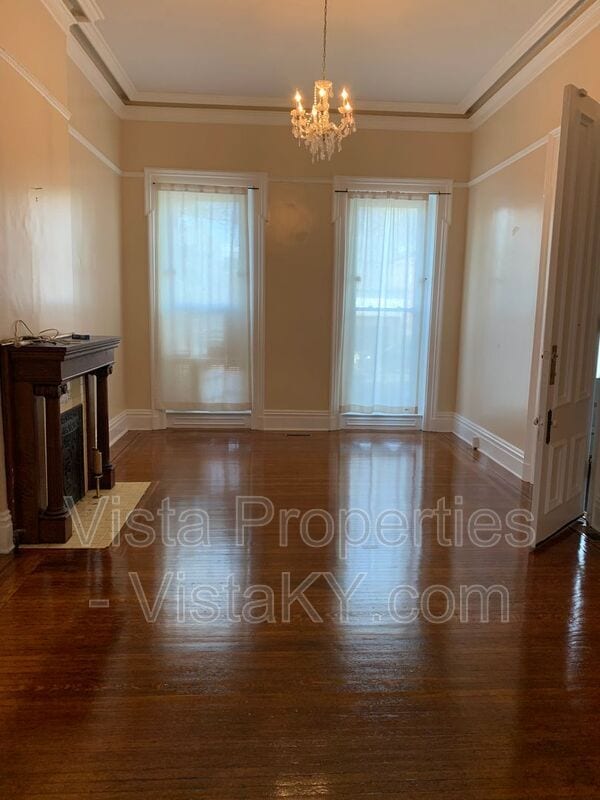 Foto del edificio - 514 W Oak St