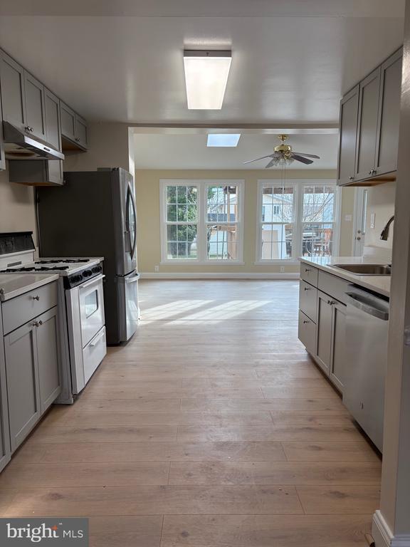 Foto del edificio - 4106 Ferrara Dr