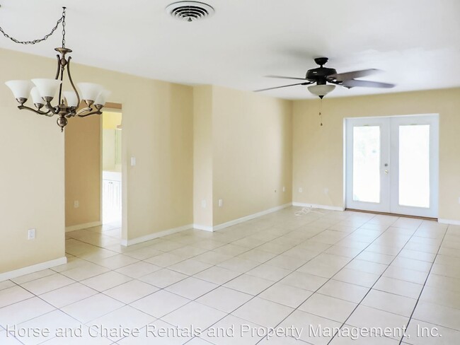 Building Photo - 2 br, 1.5 bath House - 1778 Palm Dr