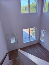 Building Photo - 824 Mabel St