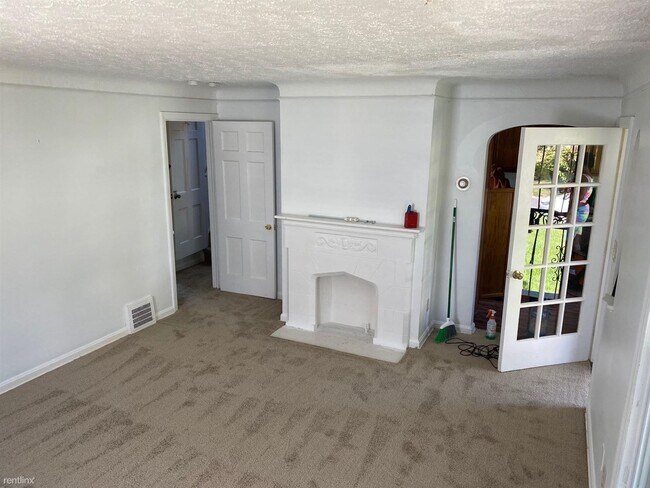 Foto del edificio - 3 br, 2 bath House - 3722 Bainbridge Rd