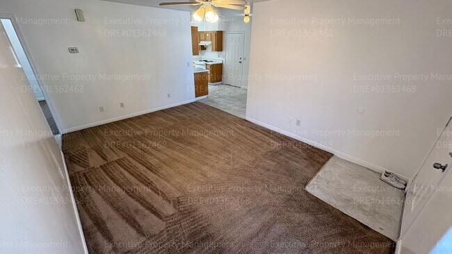 Building Photo - 757 Spring Meadow Ct