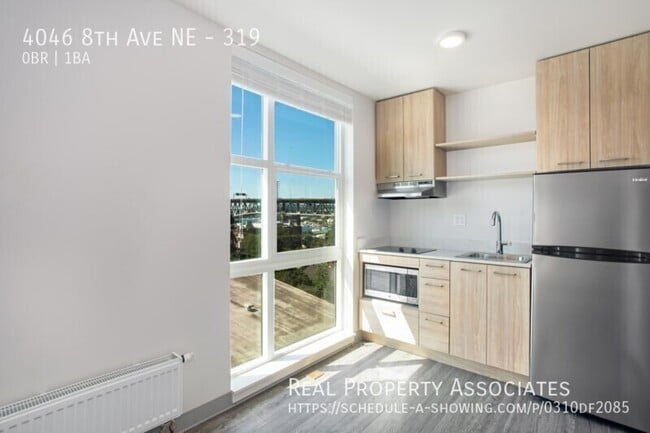 Photo - 4046 8th Ave NE Apartment