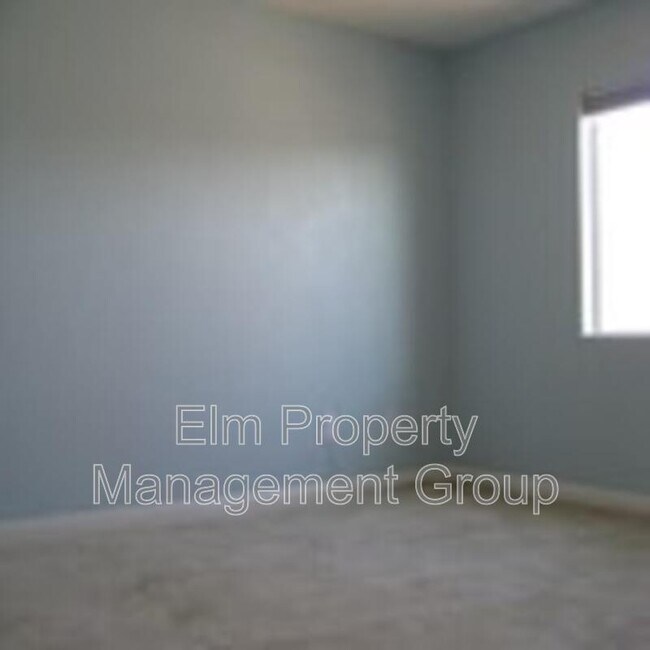 Foto del edificio - 9284 Spiderlily Ct