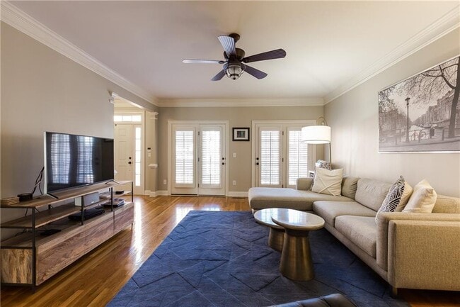 Building Photo - 2556 Oglethorpe Cir NE