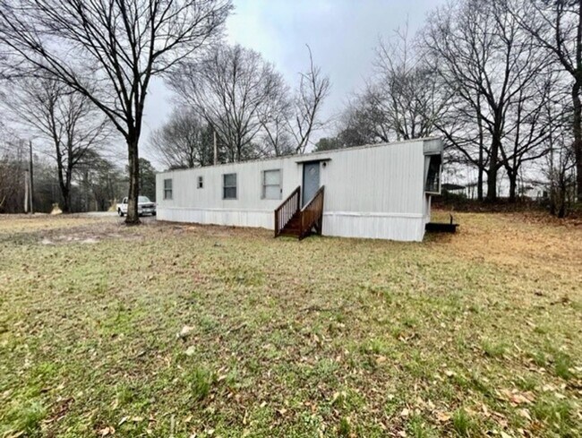 Foto del edificio - Adorable 2 bedroom 1 bath Moble Home located it Dallas