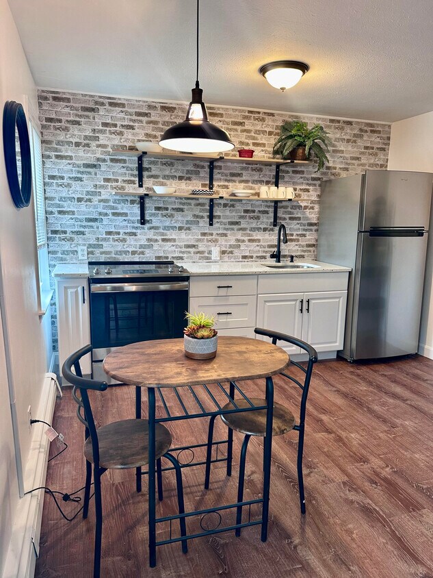 Foto principal - 630 Palmer Ave