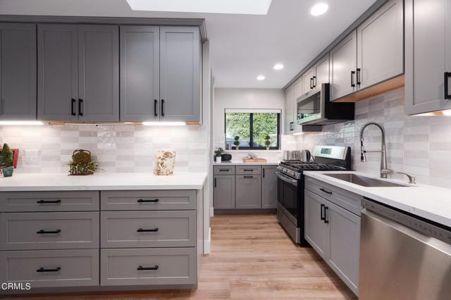 Foto del edificio - 50 Lori Ln