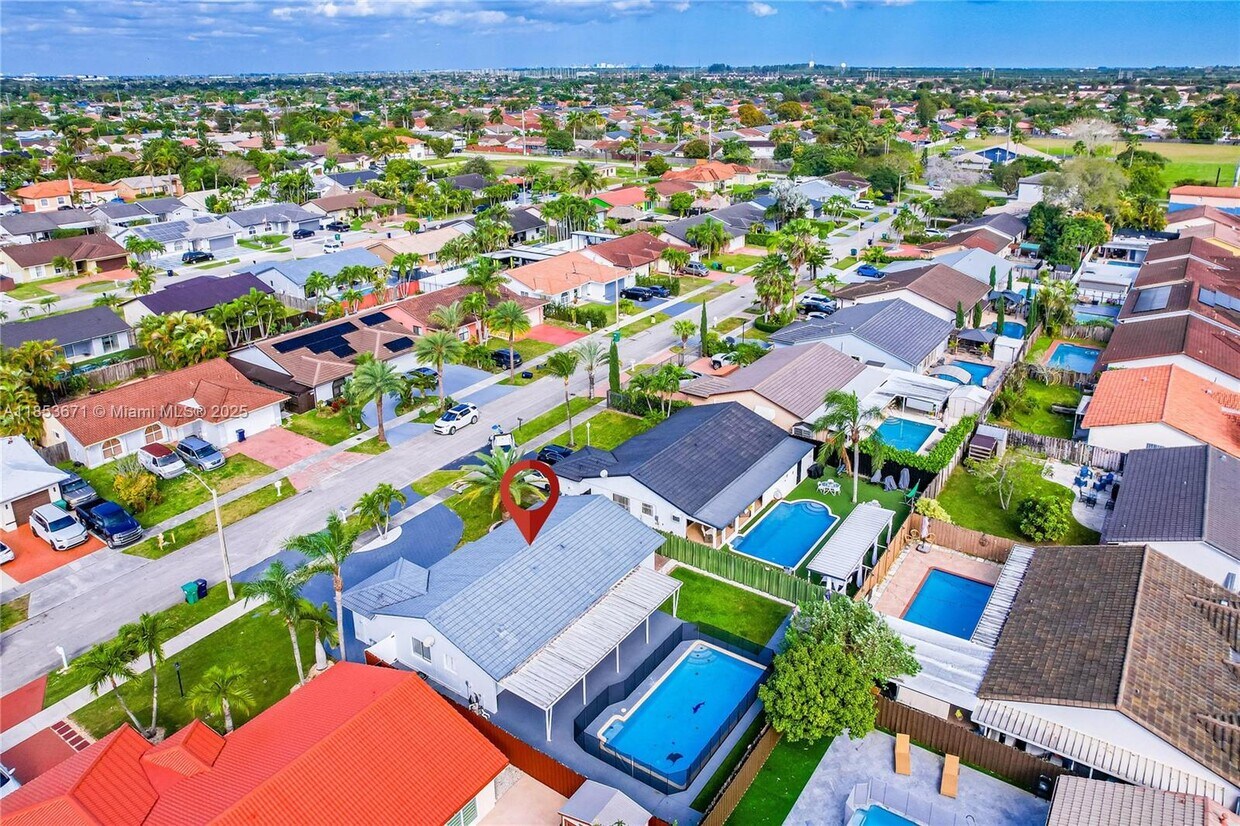 Foto principal - 14798 SW 175th St