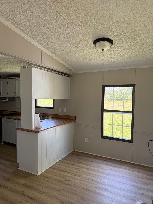 Building Photo - 363 Rolan Gooch Rd