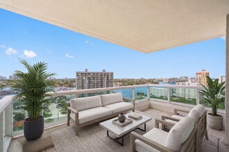 Building Photo - 101 S Fort Lauderdale Beach Blvd