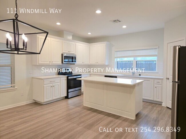 Foto del edificio - Residences at Windmill Preserve
