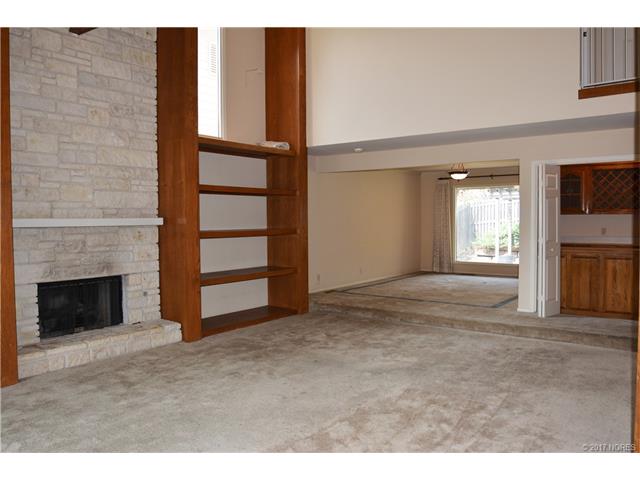 Building Photo - 6637 S New Haven Ave