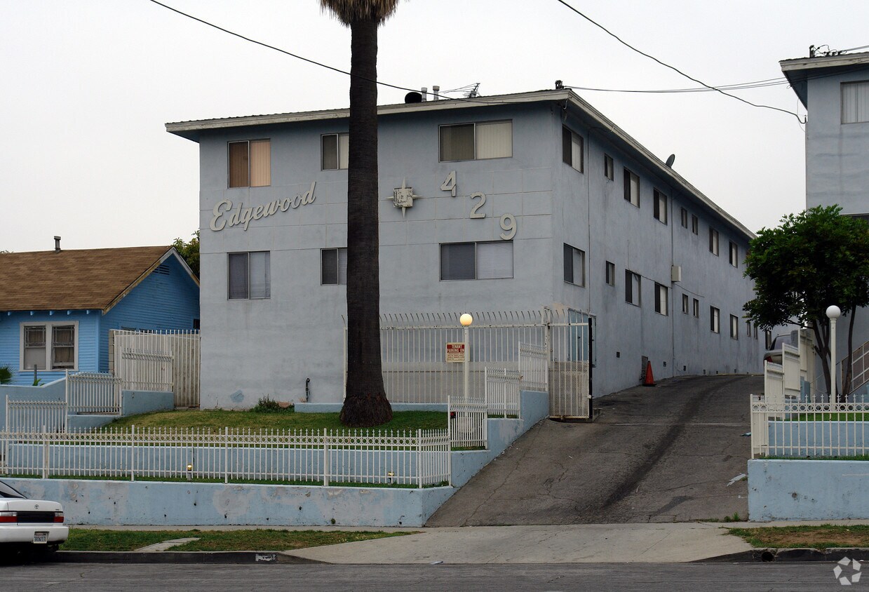 Foto principal - Edgewood Apartments