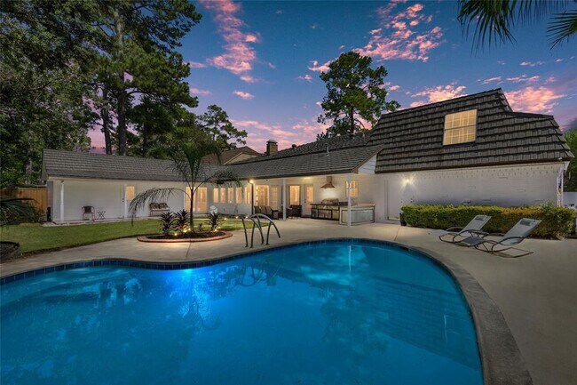 Building Photo - 6015 Pebble Beach Dr