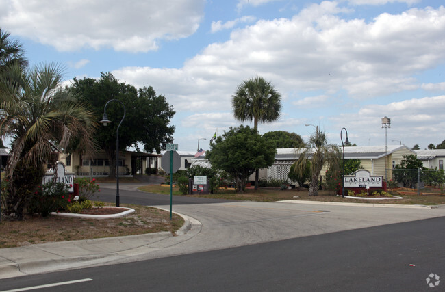 Foto del edificio - Lakeland Junction
