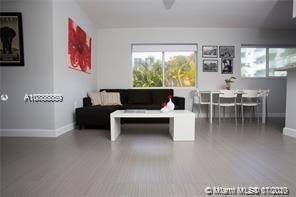 Foto principal - 820 3rd St