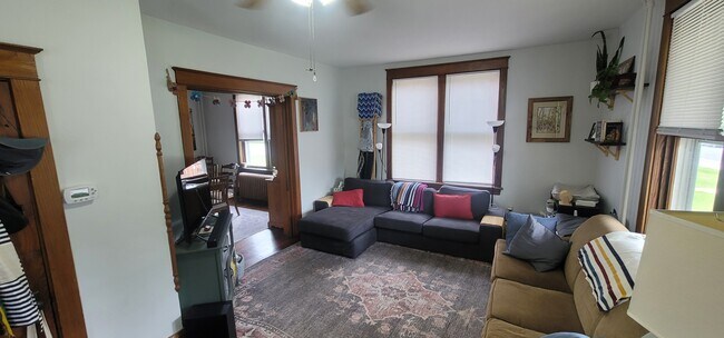 Foto del edificio - 615 16th St