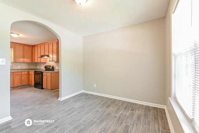 Building Photo - 1328 Greenbranch Ln