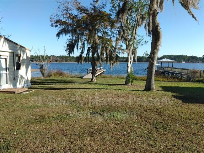 Foto del edificio - 23031 NE 112th Court Rd