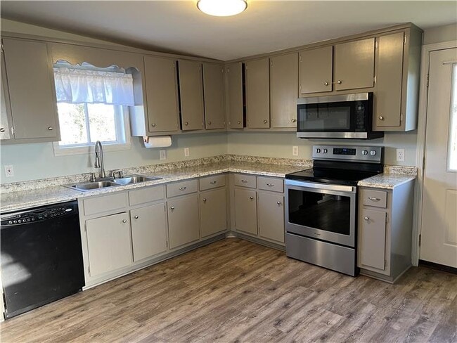 Foto del edificio - 14742-A South Blvd