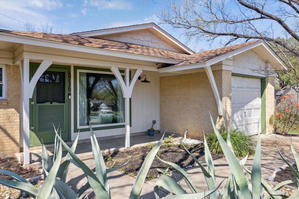 Foto principal - 6716 Haney Dr