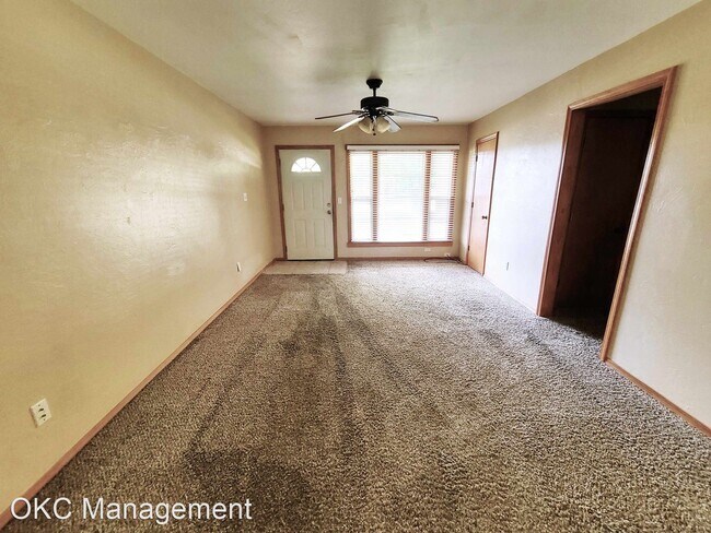 Building Photo - 2 br, 1 bath House - 2220 W Britton Rd