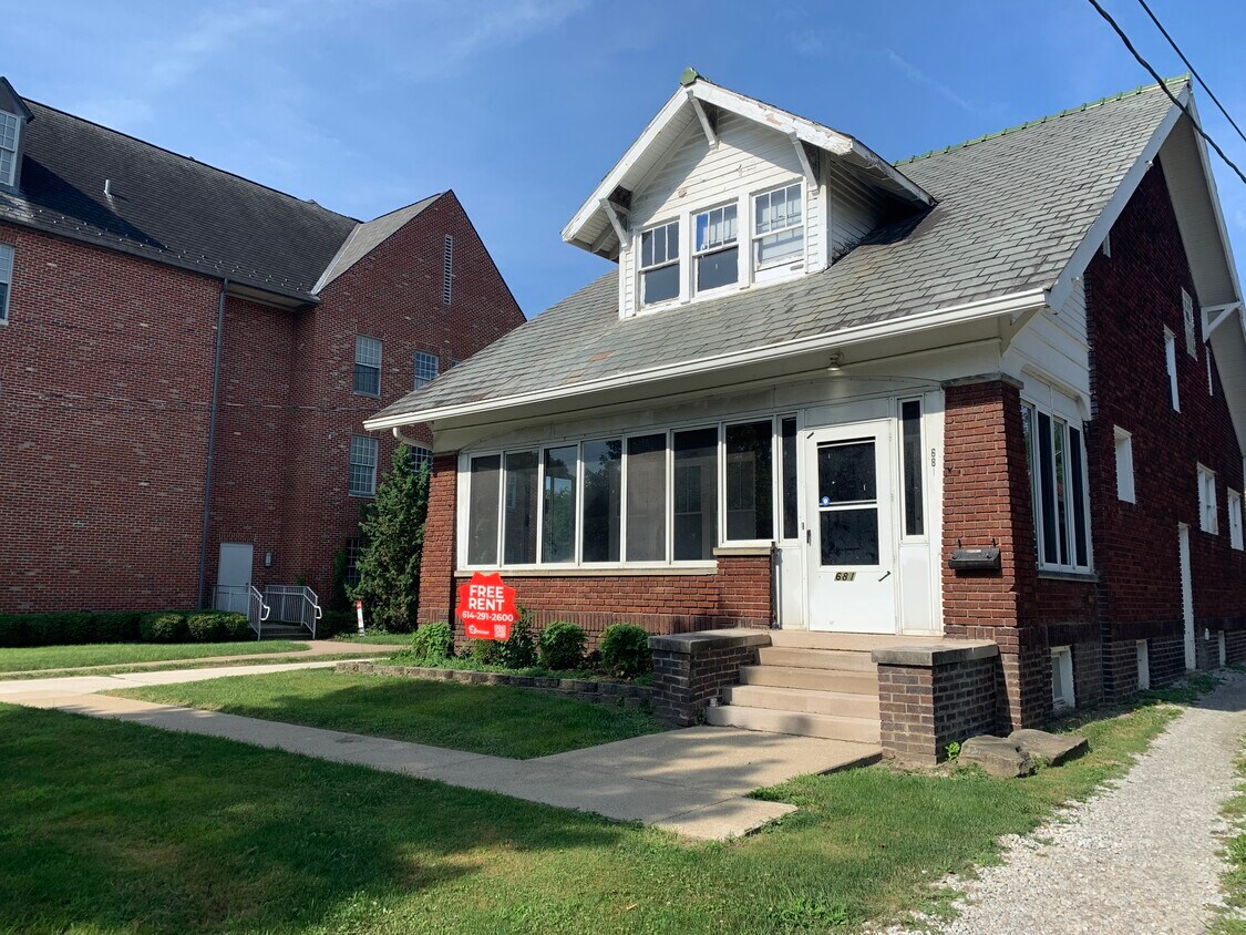 681 College Avenue Apartments at 681 College Ave Columbus, OH