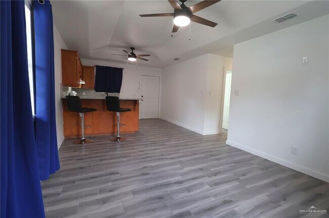 Building Photo - 3526 Pso Del Rey