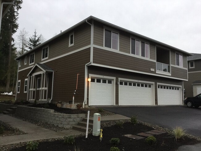 Building Photo - 1663 Burnside Pl