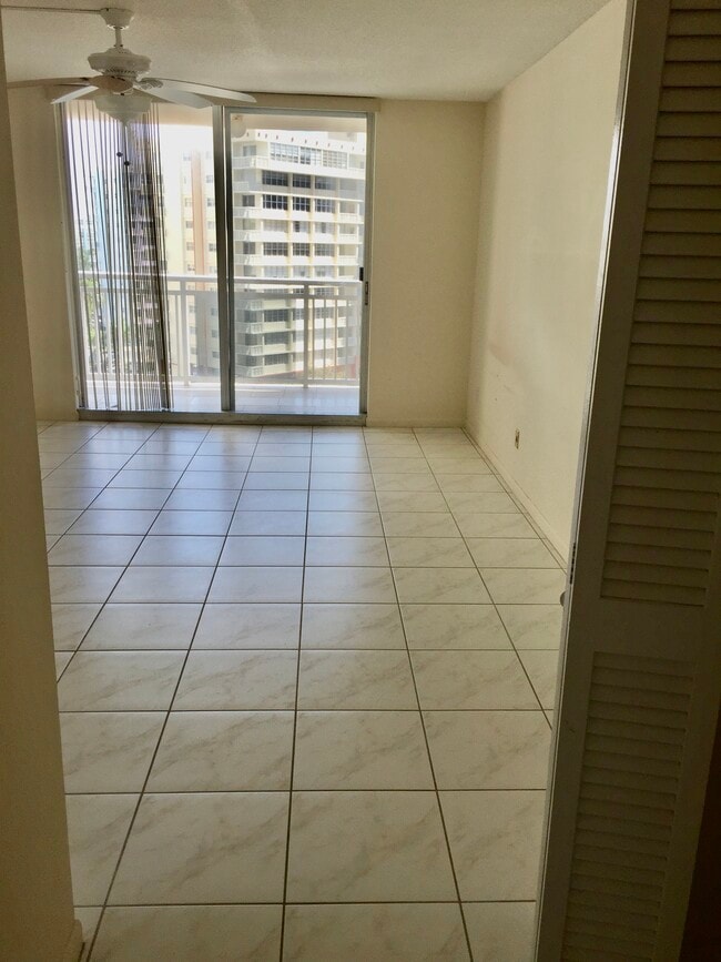 Bedroom - 1849 S Ocean Dr