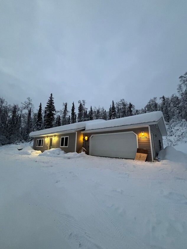 Primary Photo - Home on Old Murphy Dome Rd. 23 miles from ...