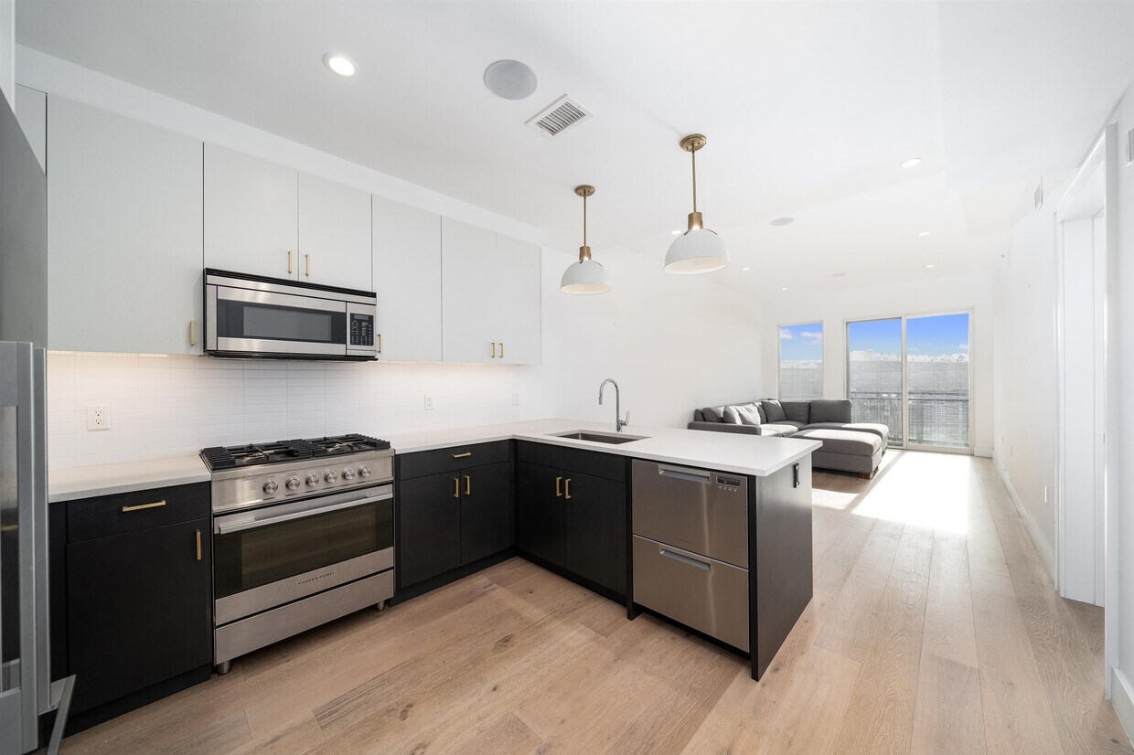 Foto principal - 371 2nd St
