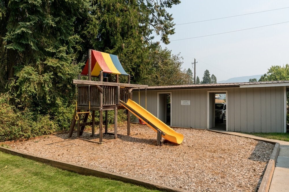 Foto del edificio - 238 Sherman St