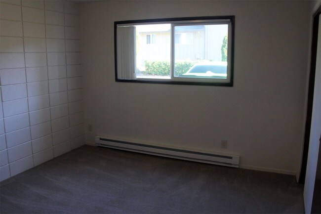 Foto del edificio - 13050 NW Cornell Rd