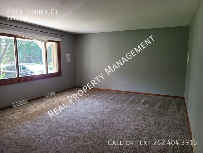 Foto del edificio - 6364 Timber Ct
