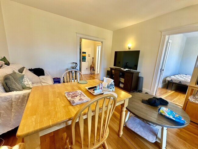 Foto del edificio - 335 S Huntington Ave