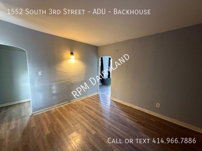 Foto del edificio - 1552 S 3rd St