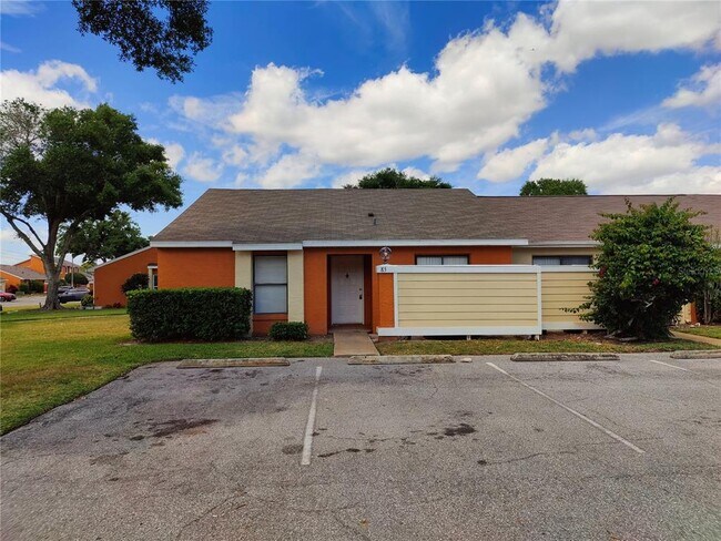 Building Photo - 85 Silver Park Cir