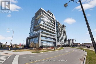 Building Photo - 10 Gatineau Dr